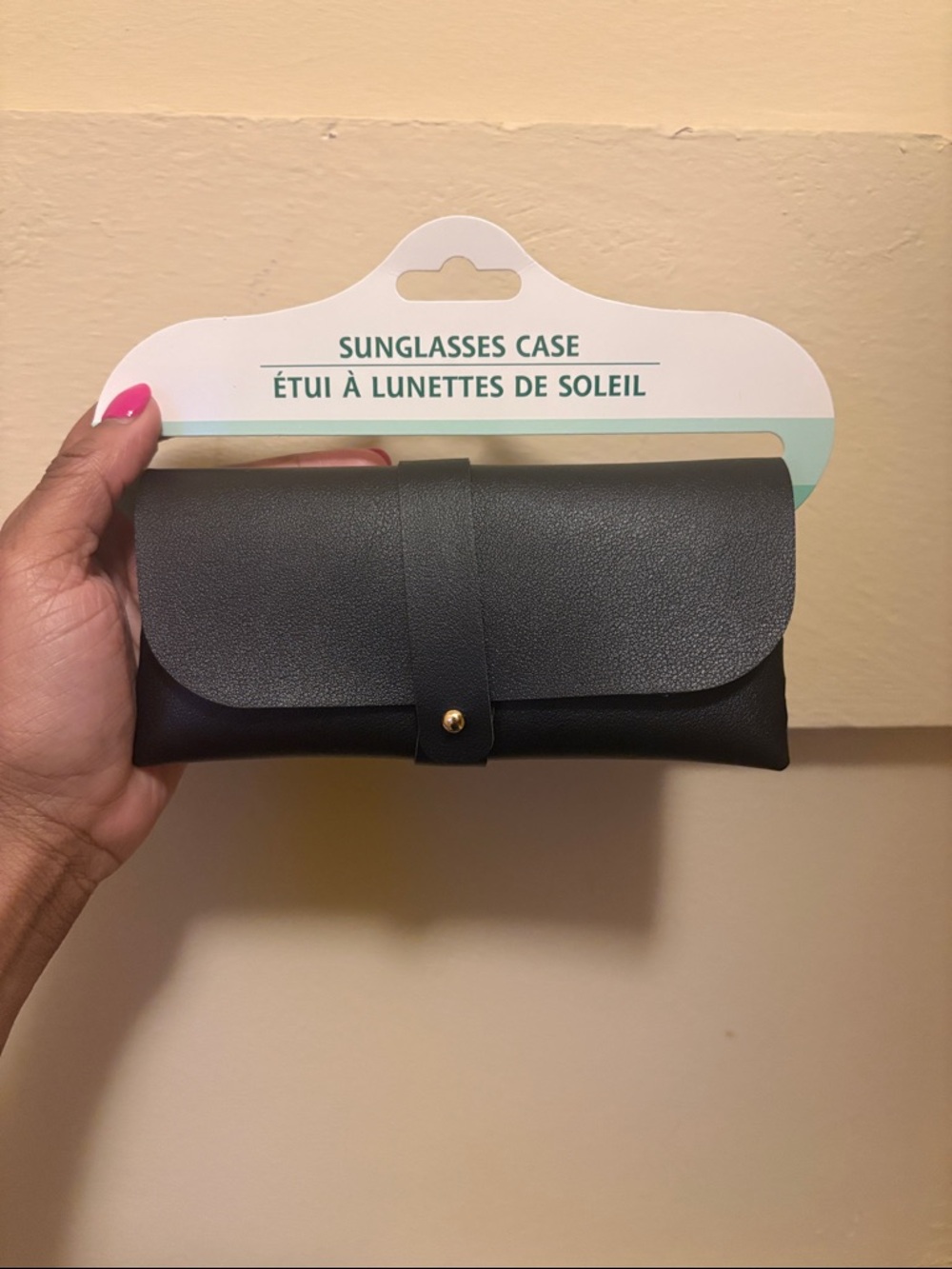 Classic Black Sunglasses Case